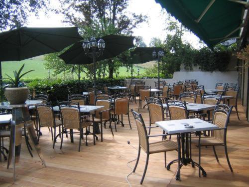 Hotel La Tour Du Loup La Bastide-de-Sérou Exteriér fotografie